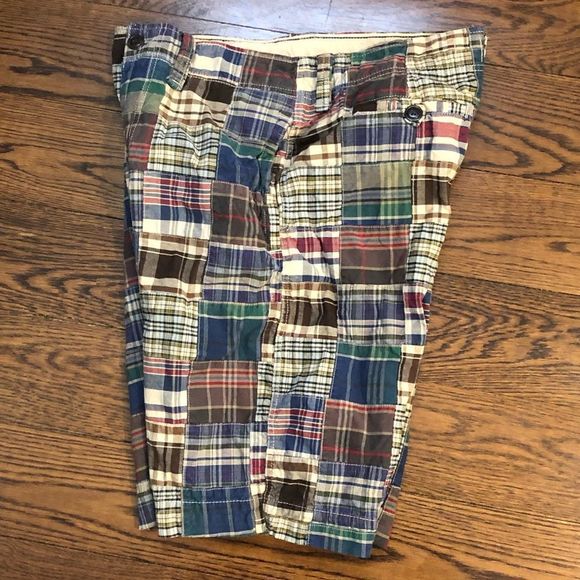 AMERICAN EAGLE Madras Plaid Longer Length Shorts - Picture 9 of 11